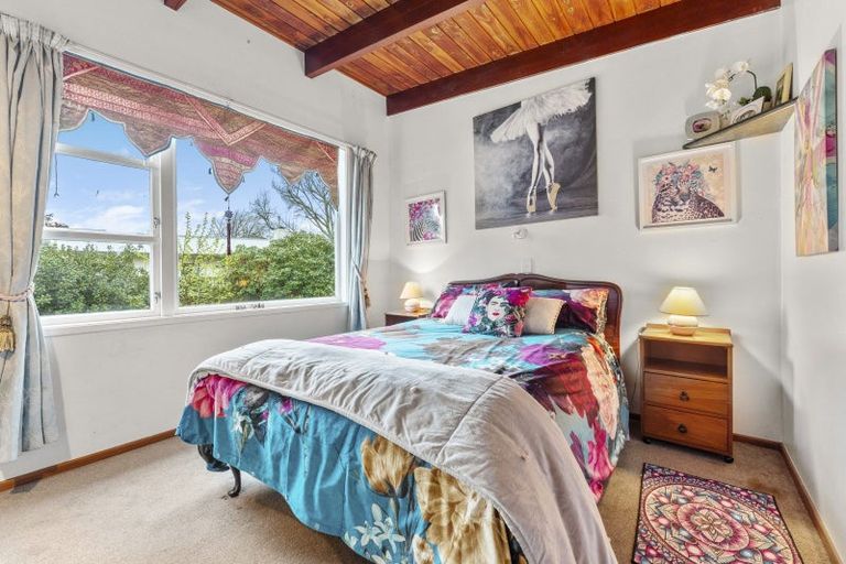 Photo of property in 84 Pahiatua Street, Hokowhitu, Palmerston North, 4410