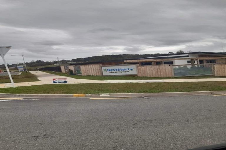 Photo of property in 33a Murphys Park Drive, Flat Bush, Auckland, 2019