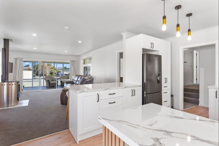 Photo of property in 7 Harlech Street, Levin, 5510