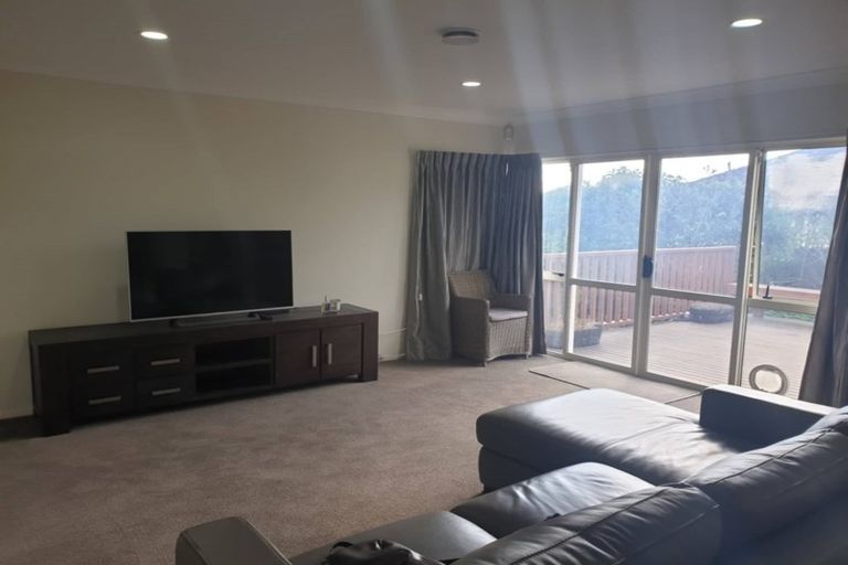 Photo of property in 10 Carniew Place, Dannemora, Auckland, 2016