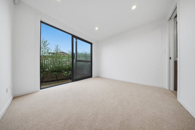Photo of property in 2a Rangitoto Terrace, Milford, Auckland, 0620