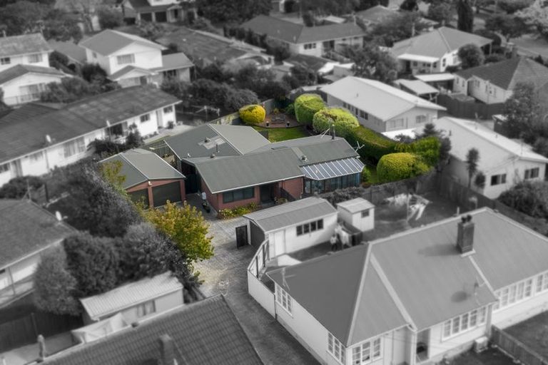 Photo of property in 6a Pilcher Crescent, Naenae, Lower Hutt, 5011