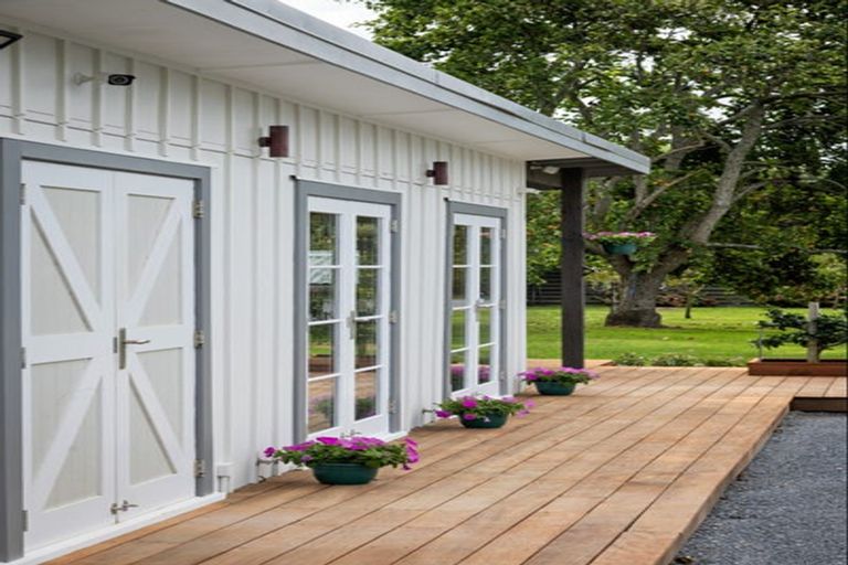 Photo of property in 28 Arcus Road, Te Horo, Otaki, 5582