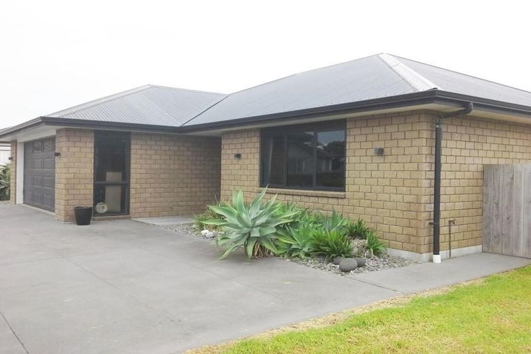 Photo of property in 51 Dillon Drive, Bell Block, New Plymouth, 4312