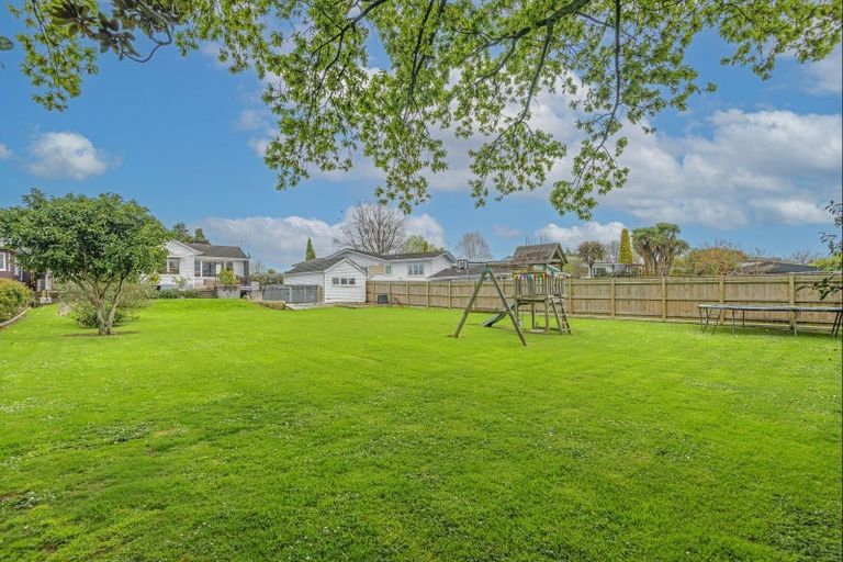 Photo of property in 35 Lincoln Terrace, Hokowhitu, Palmerston North, 4410