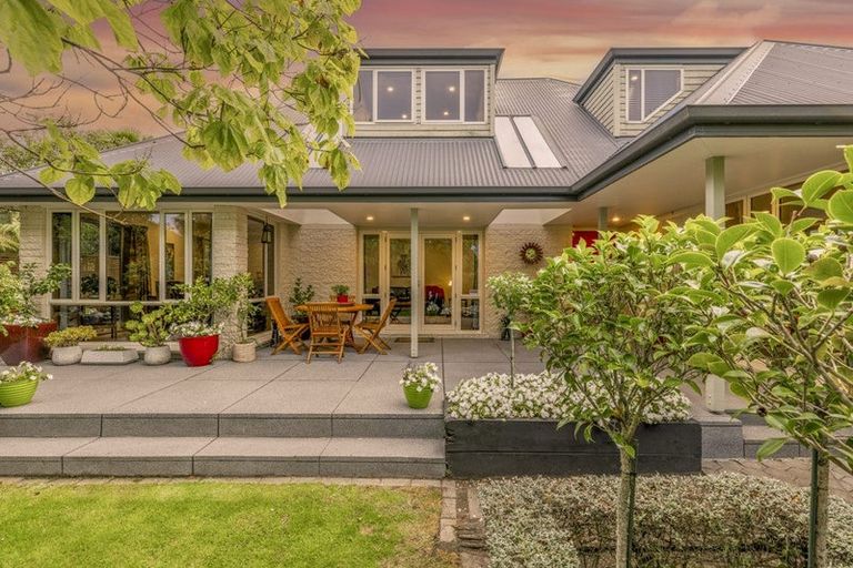 Photo of property in 23 Pahau Place, Cracroft, Christchurch, 8025