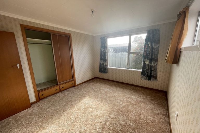 Photo of property in 13 Kowhai Street, Inglewood, 4330