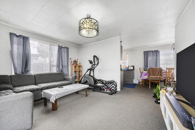 Photo of property in 1/63 Palmers Road, Clendon Park, Auckland, 2103