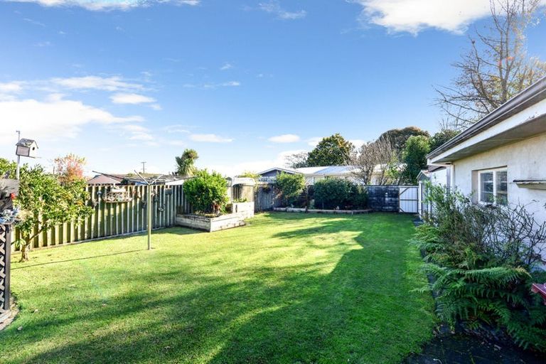 Photo of property in 20 Macmurdo Avenue, Glenview, Hamilton, 3206