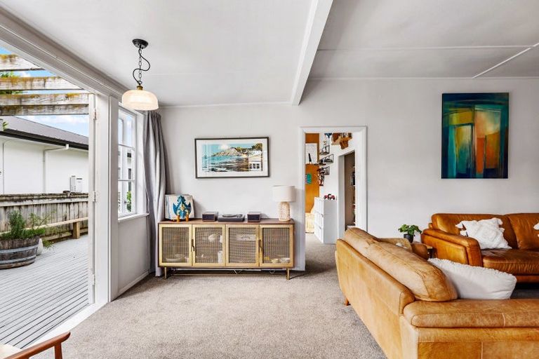 Photo of property in 235 Georges Drive, Napier South, Napier, 4110