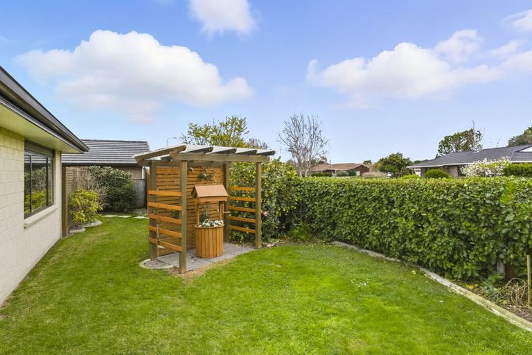 Photo of property in 2 Pohatu Lane, Otaki, 5512