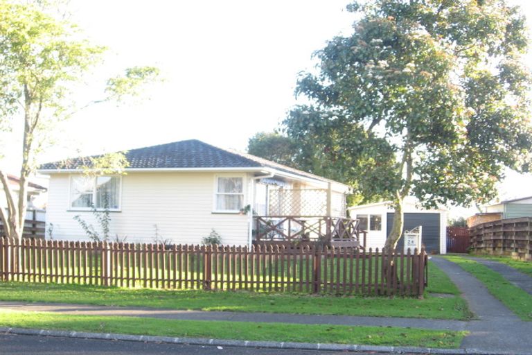Photo of property in 26 Gainsborough Street, Manurewa, Auckland, 2102