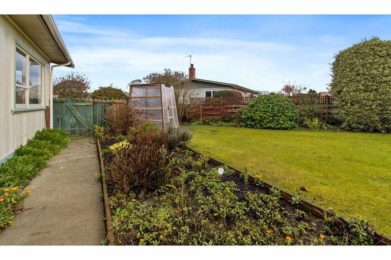 Photo of property in 11 Burgess Street, Pleasant Point, 7903