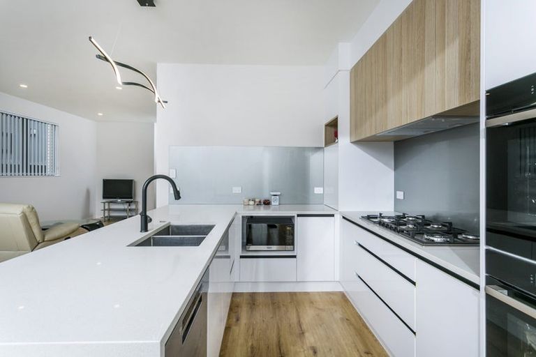 Photo of property in 34 Clara Road, Silverdale, 0932