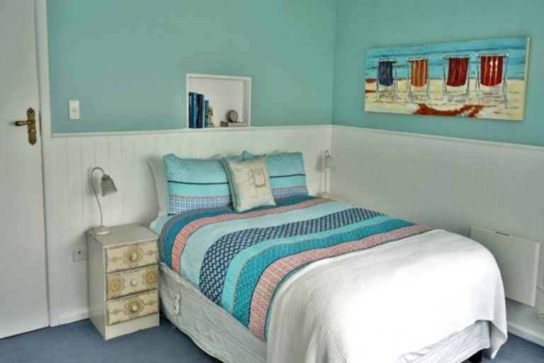 Photo of property in 14 Avon Street, South Hill, Oamaru, 9400