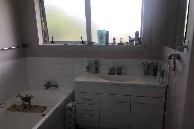 Photo of property in 55a Kenderdine Road, Papatoetoe, Auckland, 2025