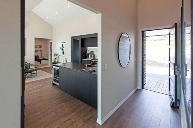 Photo of property in 88 Valley Road, Waitoki, 0871