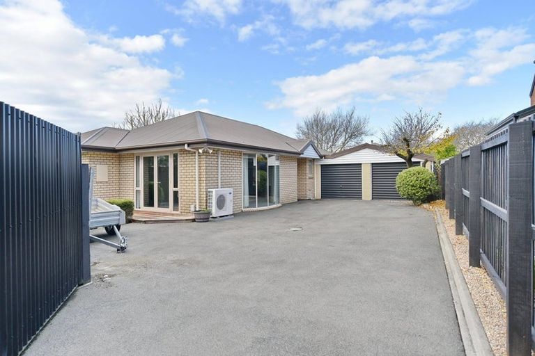 Photo of property in 126a Milton Street, Somerfield, Christchurch, 8024