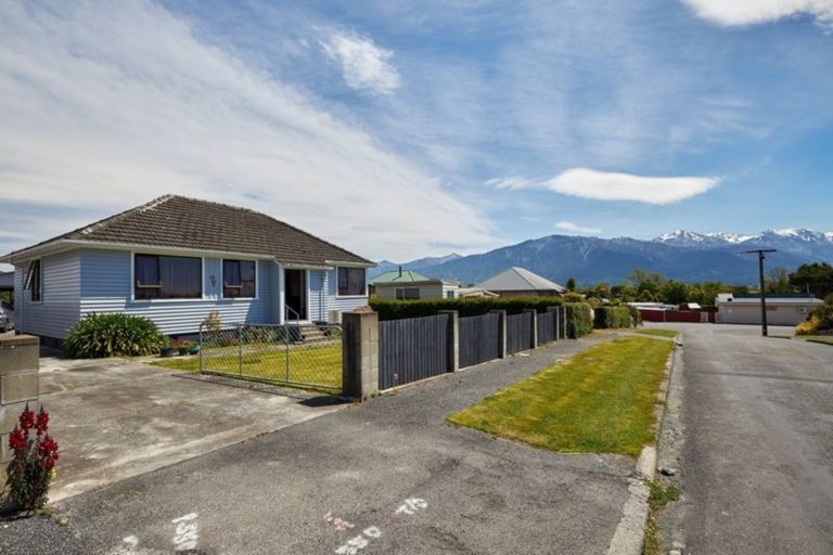 Photo of property in 4 Kiwi Street, Kaikoura, 7300