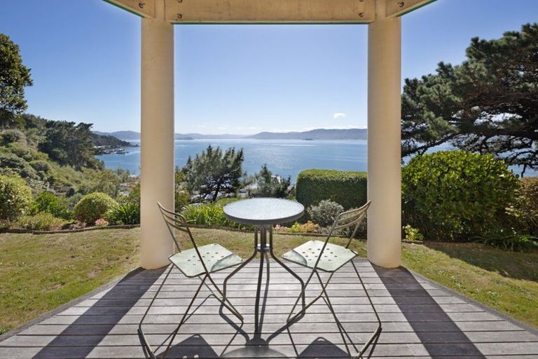 Photo of property in 15 Fettes Crescent, Seatoun, Wellington, 6022