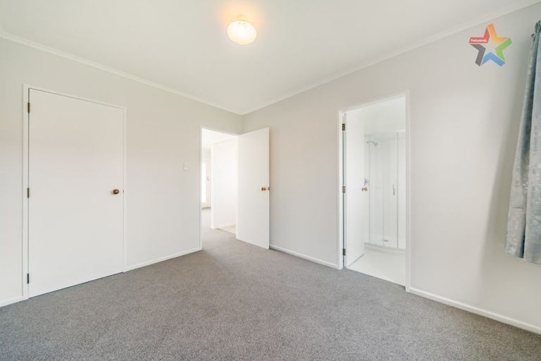 Photo of property in 4-6 Cottle Street, Avalon, Lower Hutt, 5011