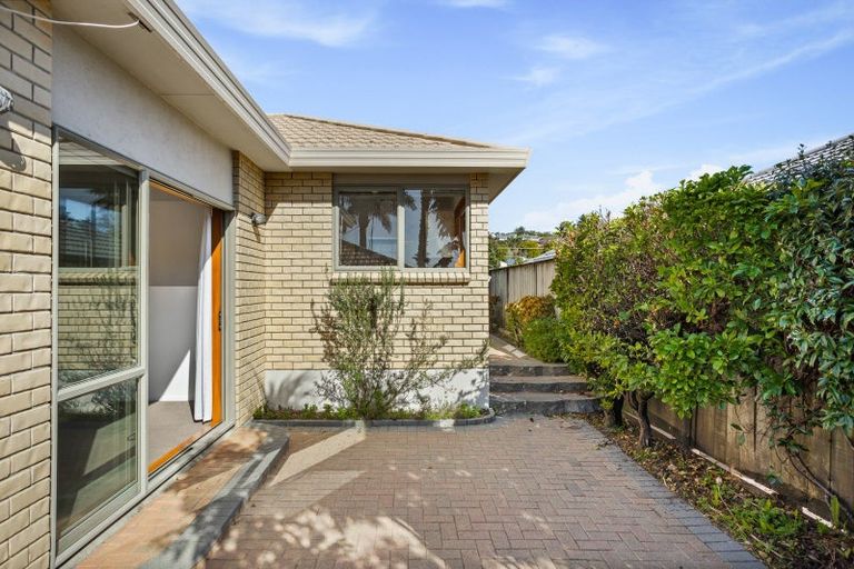Photo of property in 7 Angel Way, Stanmore Bay, Whangaparaoa, 0932