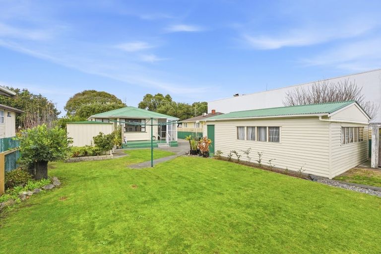 Photo of property in 58 Bedford Avenue, Gonville, Whanganui, 4501