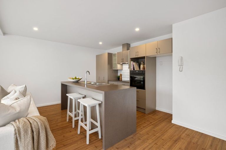 Photo of property in 140g Sherborne Street, St Albans, Christchurch, 8014