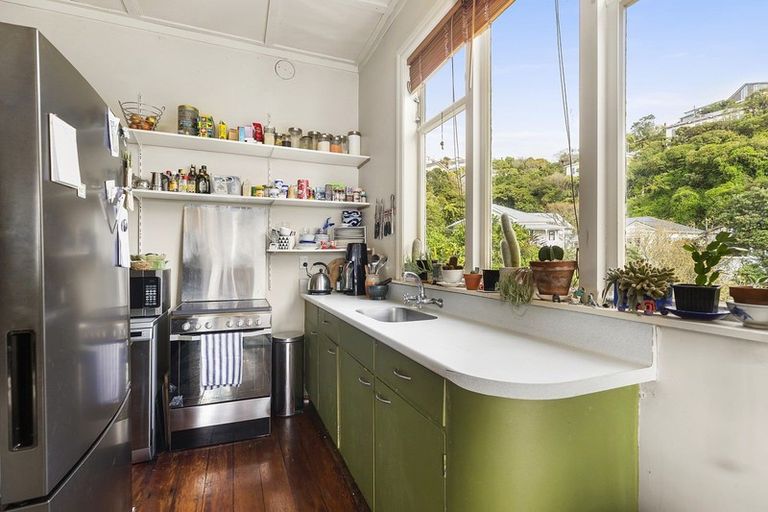 Photo of property in 27 Bruce Avenue, Brooklyn, Wellington, 6021