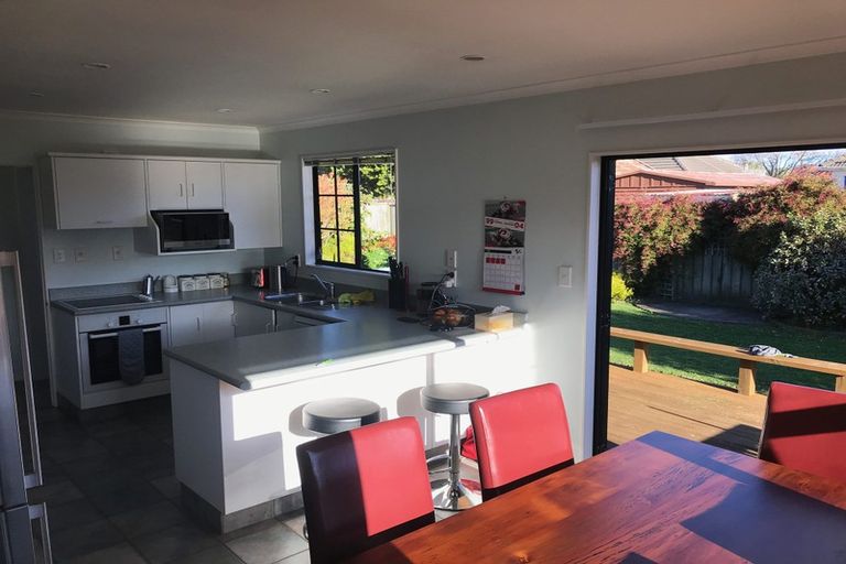 Photo of property in 36a Guthrie Street, Waterloo, Lower Hutt, 5011