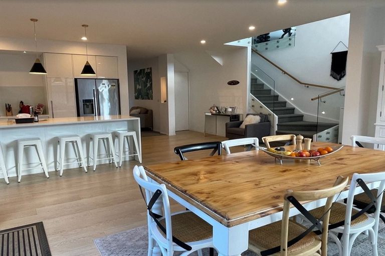 Photo of property in 1a Walter Street, Hauraki, Auckland, 0622