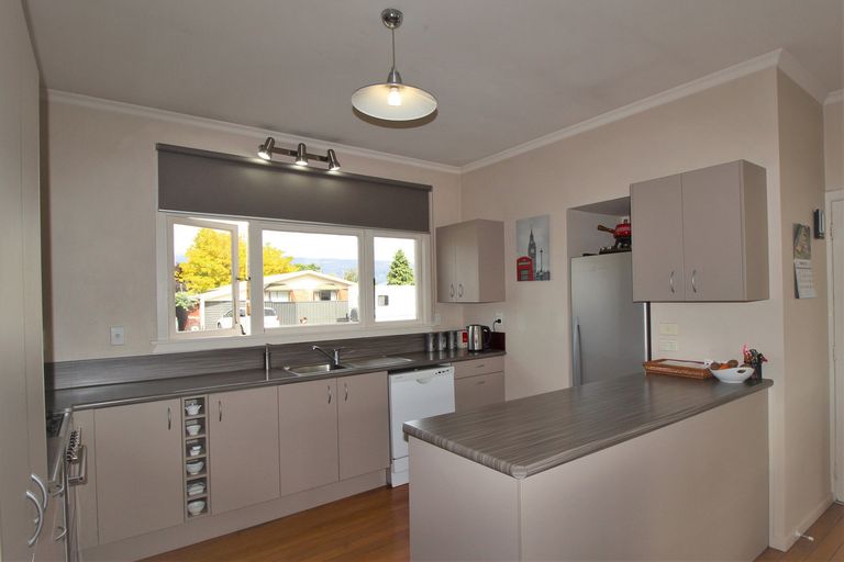 Photo of property in 54 Shannon Street, Alexandra, 9320