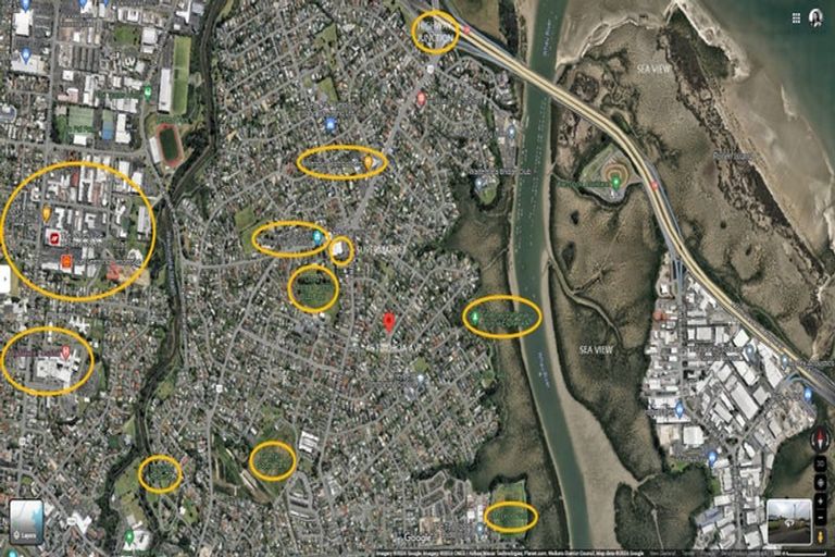 Photo of property in 46d Tiroroa Avenue, Te Atatu South, Auckland, 0610