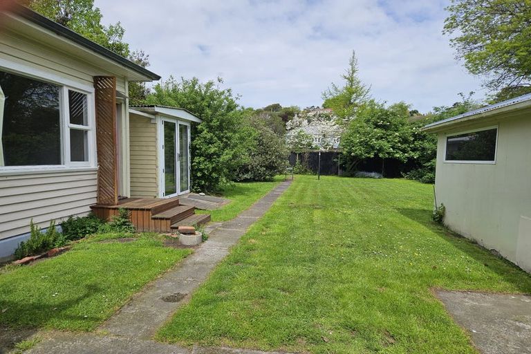 Photo of property in 16 Grange Street, Hillsborough, Christchurch, 8022