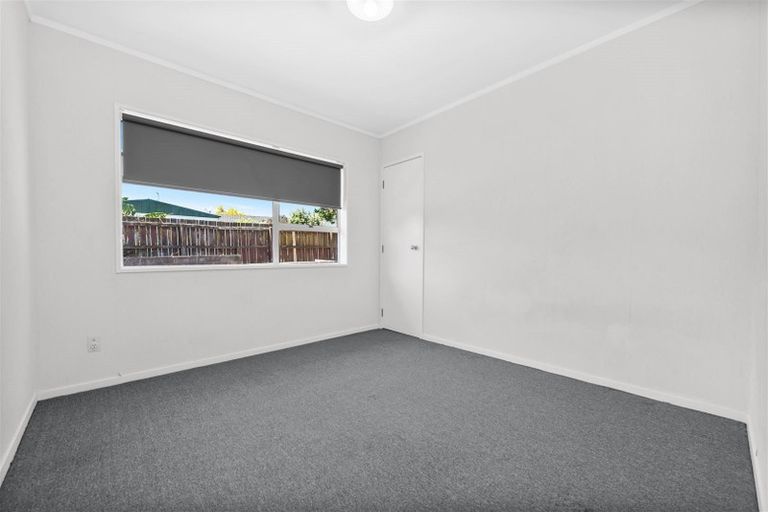 Photo of property in 37a Sikkim Crescent, Clover Park, Auckland, 2019