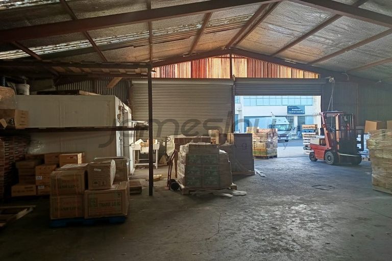 Photo of property in 1/115 Great South Road, Manurewa, Auckland, 2102