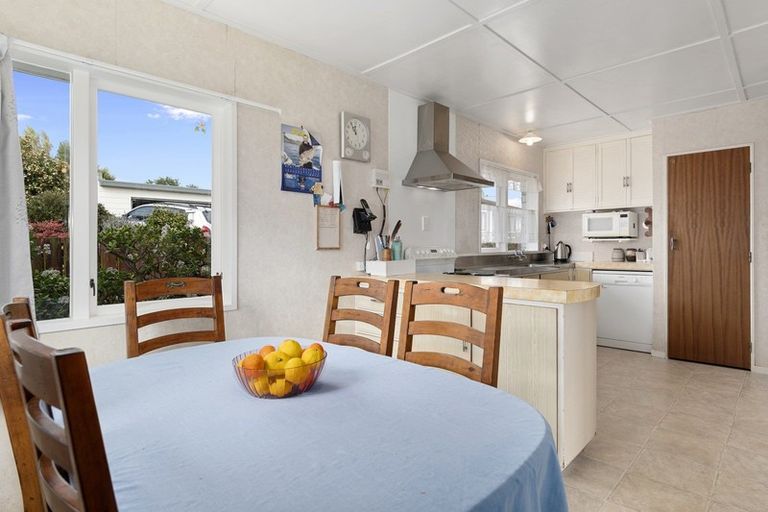 Photo of property in 3 Coppelia Avenue, Omokoroa, 3114