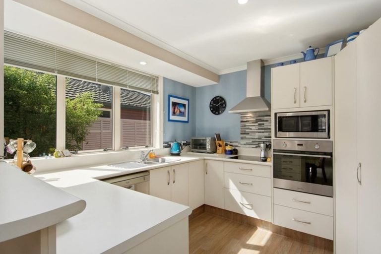 Photo of property in 11/17 Simmonds Grove, Greerton, Tauranga, 3112