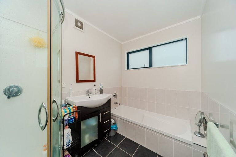 Photo of property in 24 Picton Avenue, Newtown, Wellington, 6021