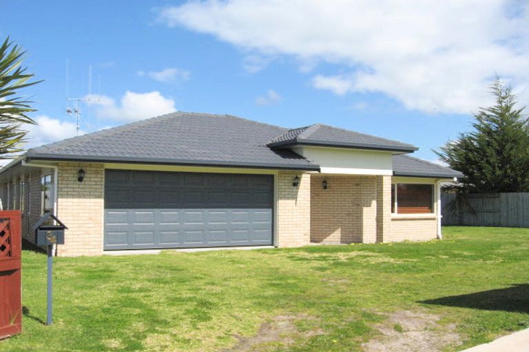 Photo of property in 34 Pirika Place, Papamoa Beach, Papamoa, 3118