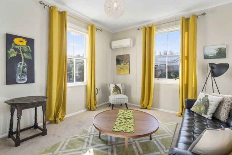 Photo of property in 38 Daniell Street, Featherston, 5710