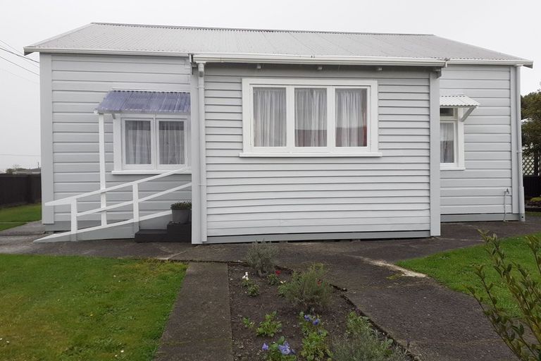 Photo of property in 38 Derby Street, Westport, 7825