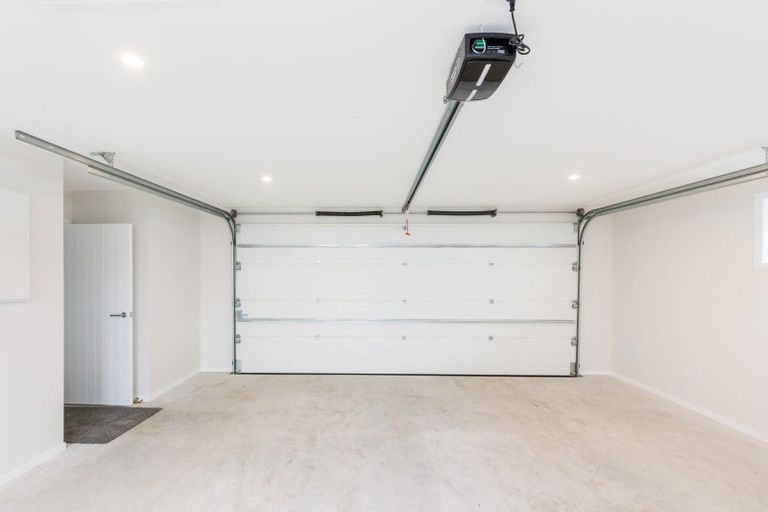 Photo of property in 13a Saxton Street, Levin, 5510