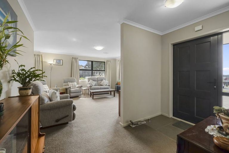 Photo of property in 18a Virginia Place, Whalers Gate, New Plymouth, 4310