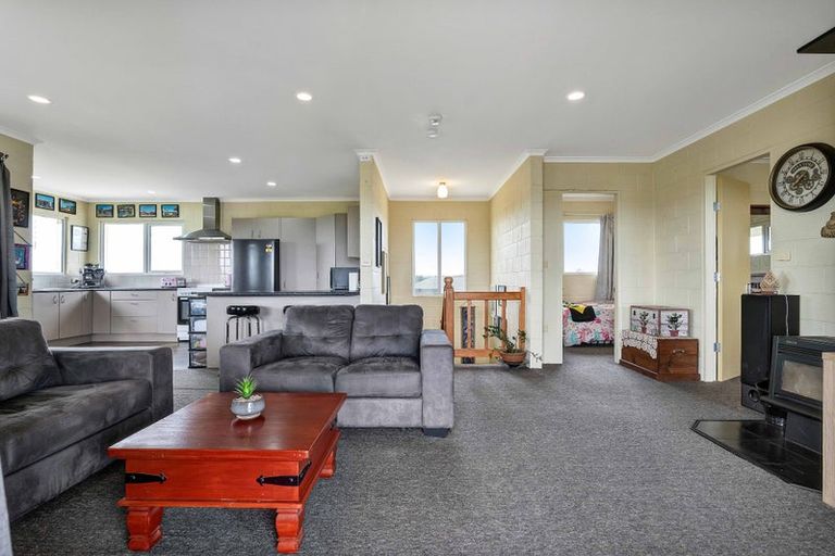 Photo of property in 204a Tai Road, Opunake, 4681