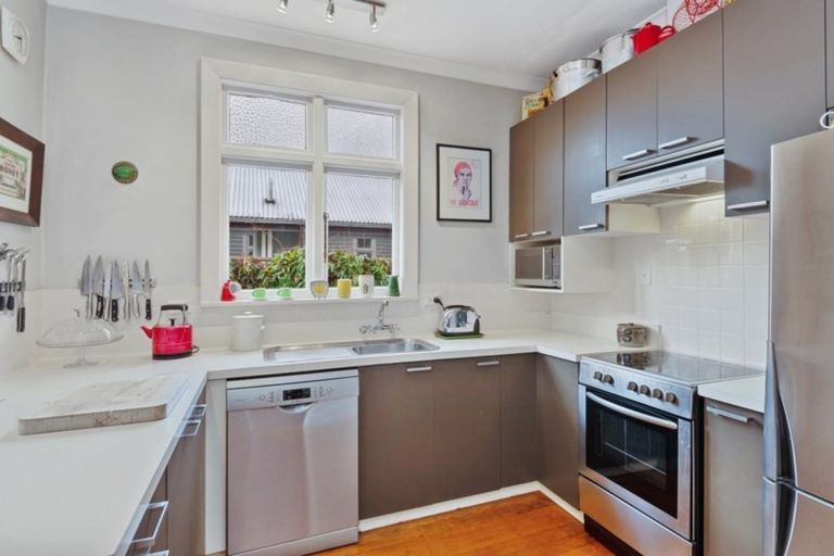 Photo of property in 25 Perry Street, Papanui, Christchurch, 8053