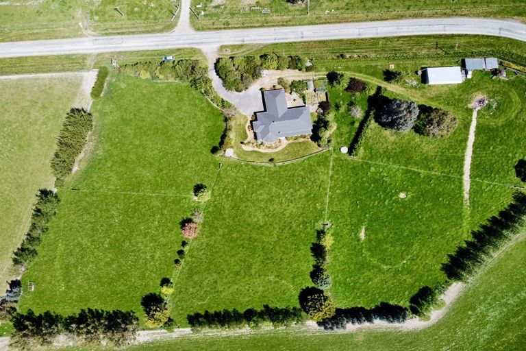 Photo of property in 902 Fairview Road, Claremont, Timaru, 7972