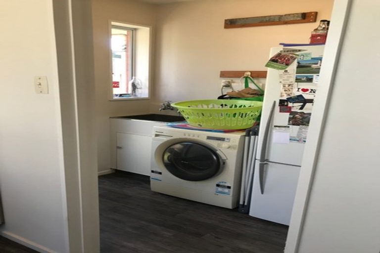 Photo of property in 76 Cornwall Street, St Albans, Christchurch, 8014