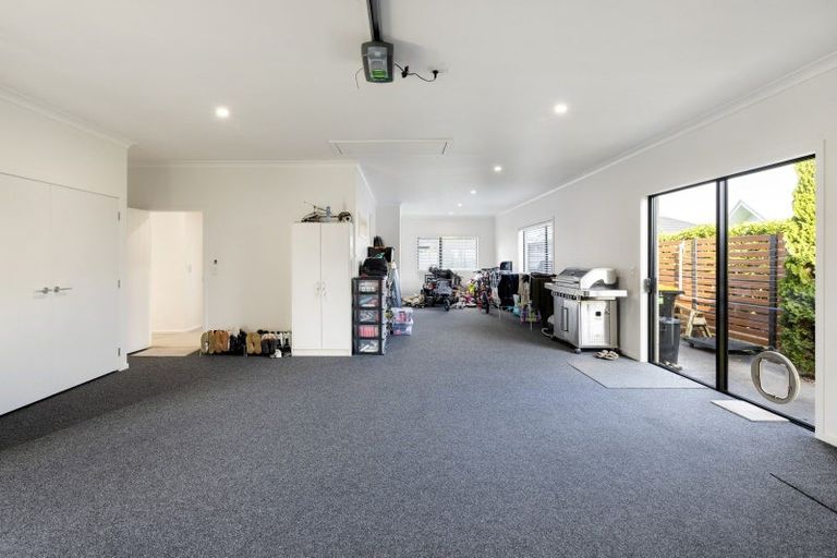 Photo of property in 34 Mike Smith Drive, Cambridge, 3434