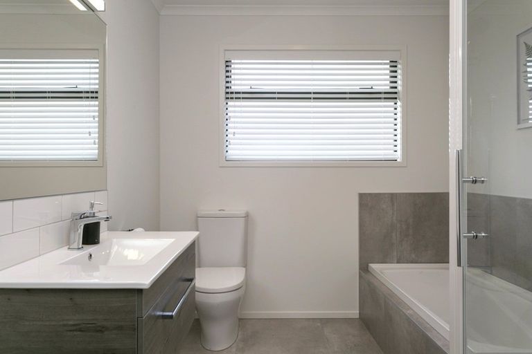 Photo of property in 5 Bastille Court, Rangatira Park, Taupo, 3330